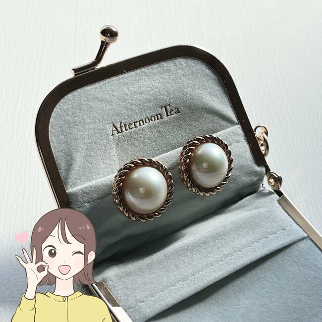 「朝イチで買ってきちゃった」スタバの“きらきら桜ポーチ”ドリンク券がついてお得すぎる！「買えて良かった」「お店出るときには無くなってた！」