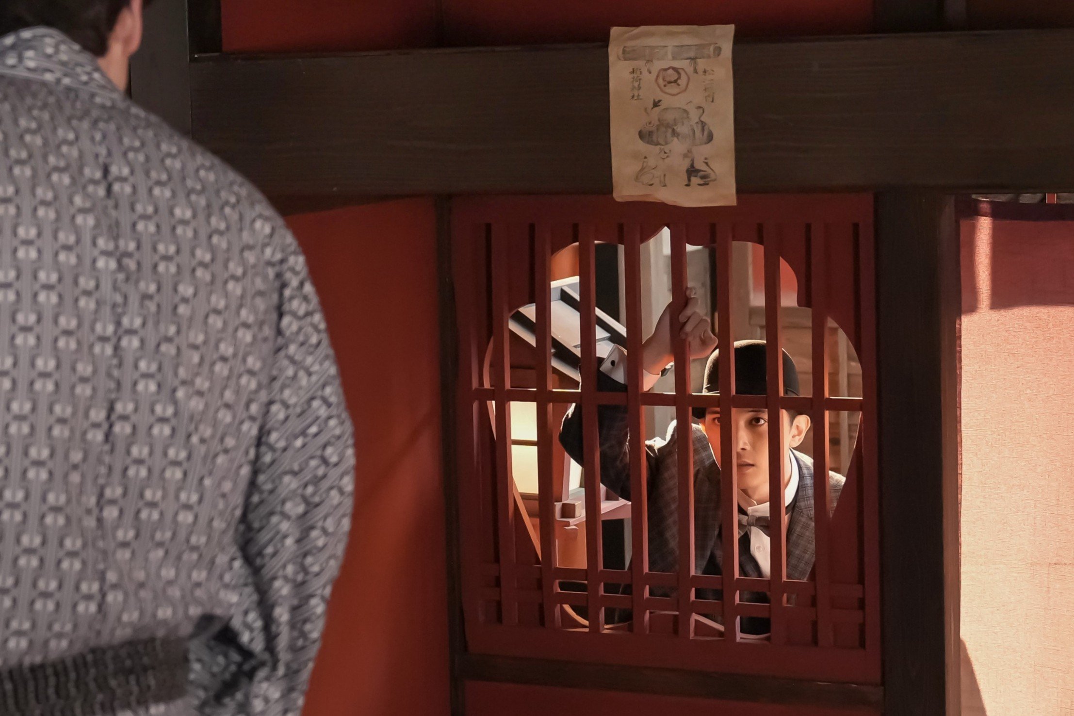 吉沢亮が朝ドラで流ちょうな英語を披露、共演者に教えた日本語が意外だった!【写真ギャラリー付き】