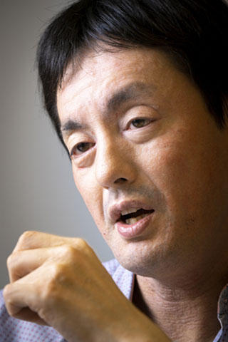 山田進太郎会長兼最高経営責任者 山田進太郎会長兼最高経営責任者