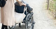「親の介護があって…」と言えない職場で、いま静かに広がっている“深刻な事態”とは