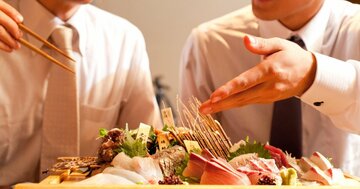 上司は刺身が苦手なのに、海鮮居酒屋を予約した…「入社2ヵ月で幹事を任されたダメダメ新入社員」に待ち受けかねない【超悲惨な末路】<本110冊が即売! 眠気が吹き飛ぶ社員研修(2)>