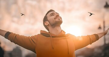 頭の悪い人は、朝から「不満」を口にする。では、頭のいい人は？