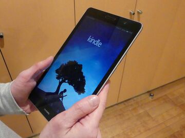 漫画読むならやっぱり8インチ！MediaPadでいつでもキングダムな夫婦