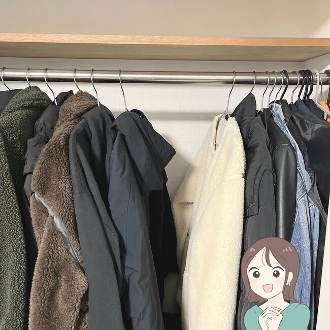 「80本以上購入した」無印良品の“天才ハンガー”服がすべりにくくて快適すぎる！「何本あってもいい！」「ノンストレスです」