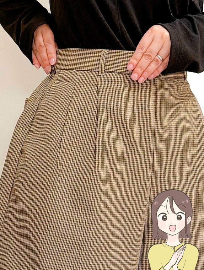 ワークマンは天才ですか…？2300円の「スカートみたいなパンツ」がオシャレで有能！トイレの“あるある悩み”が解決します《購入レビュー》