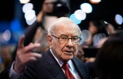 バフェット氏異例の書簡、自社株買い税を批判