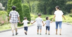 子ども3人のアラフォー夫婦、共働き・フリーランスで老後資金は大丈夫？