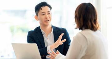 部下の話を「肯定」する上司は二流。一流がやっている「評価を捨てて聞く」技術