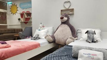 人質解放後もトラウマに苦しむイスラエルの子ども