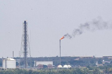 トランプ氏、石油会社にベネズエラ撤退命じる　共和党献金者の企業も