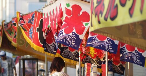 夏の屋台の「定番メニュー」で500人が食中毒…付着していた危険な菌の正体とは？〈注目記事〉