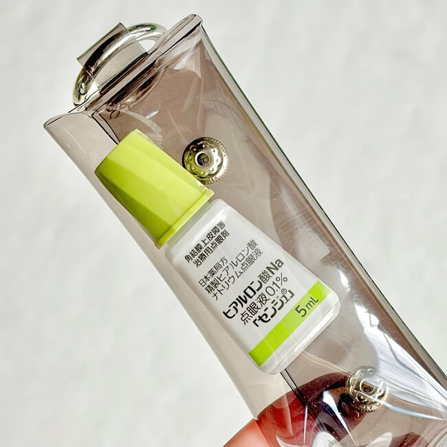 【ダイソー】まとめ買いして正解でした！お札も入る「ぺたんこコインポーチ」カギも一緒に持ち歩けて天才！《購入レビュー》