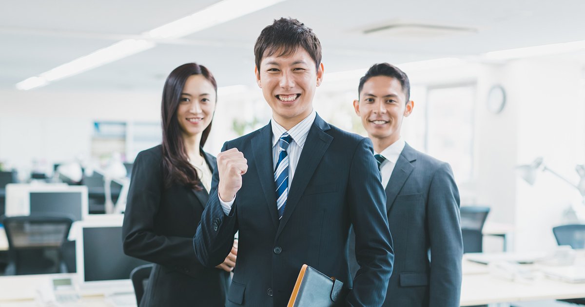 部下も上層部も動かすビジネスパーソンはデスクに座らない!?難しいプロジェクトを推進させるリーダーの条件とは