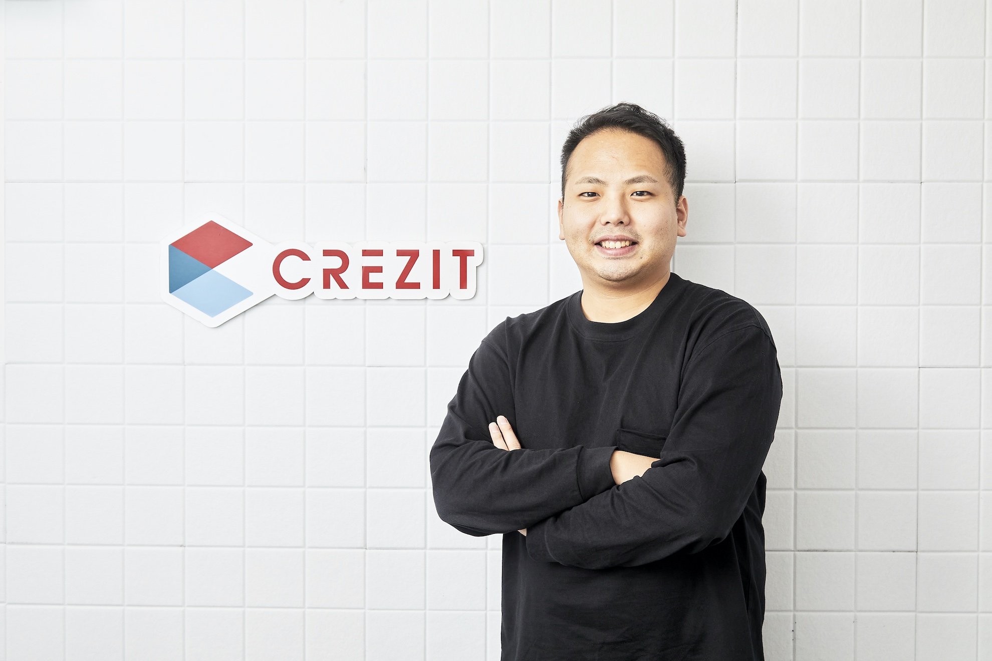 Crezit Holdingsで代表取締役を務める矢部寿明氏
