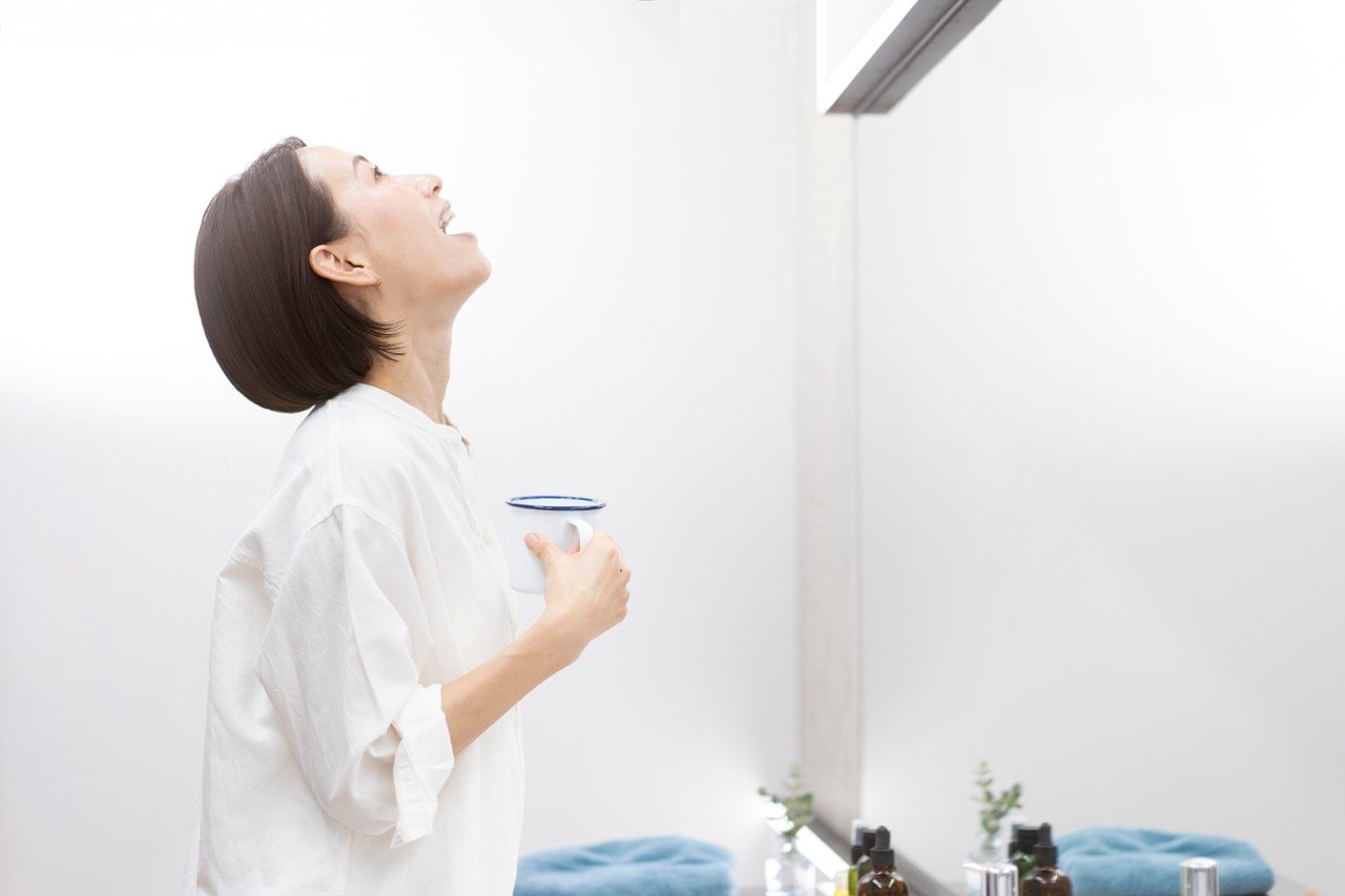 【医者が教える】「ストレスが溜まっている人」は「30秒のうがい」をすべき理由とは？