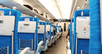 新幹線で「1人で2席分占領する」外国人客にイライラ…自由席なら仕方ない？→JRからは“納得の回答”が