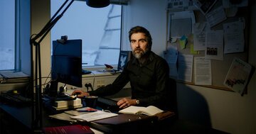 グリーンランド、トランプ氏の野望から逃れられず