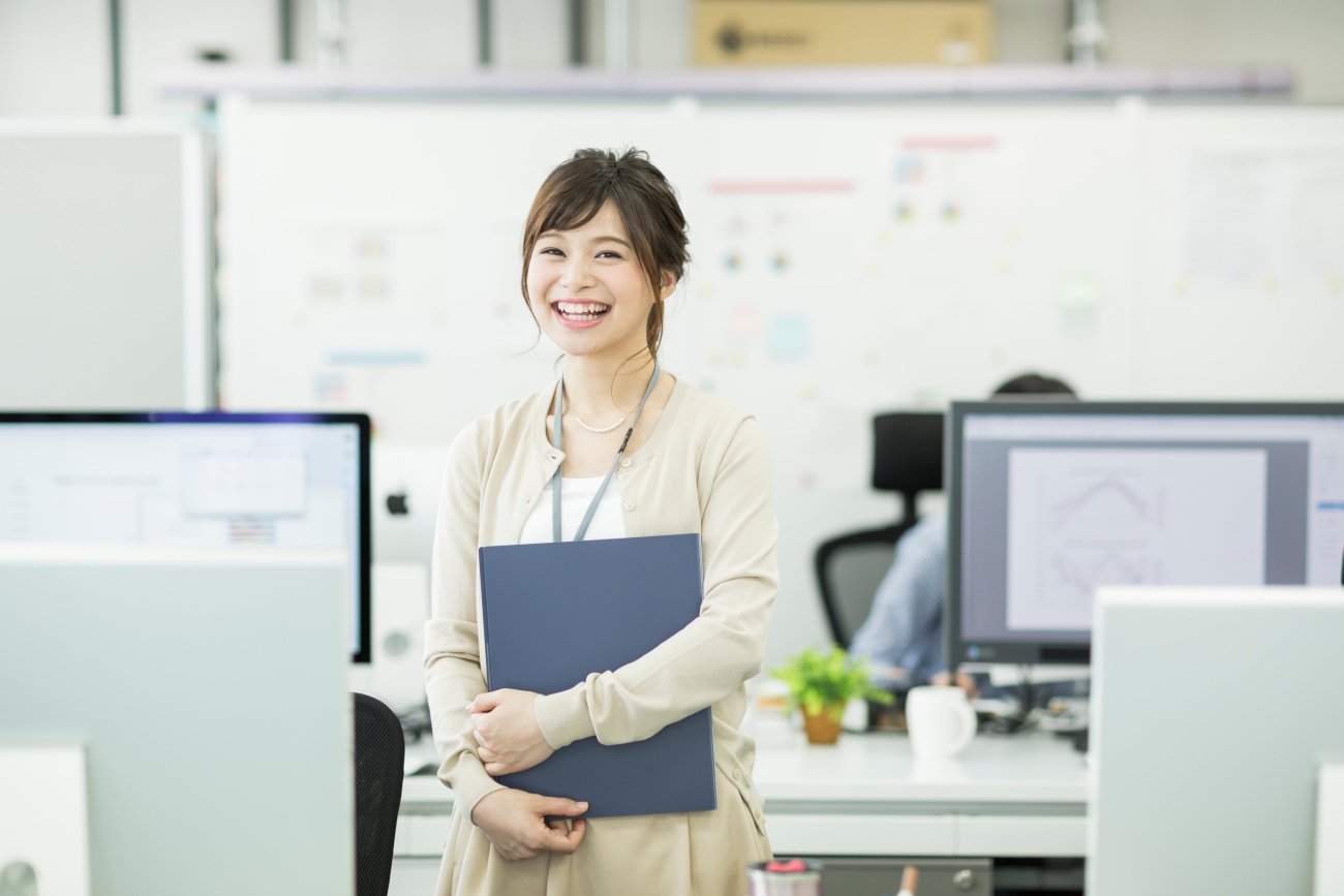 【会社員必見】先端企業の社員の40%は副業する時代