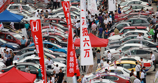 11月の中国の新車販売 前年同月比8.2%増加 各国企業間の競争が激しさを増している中国の自動車市場