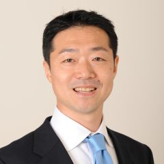 鈴木英智佳