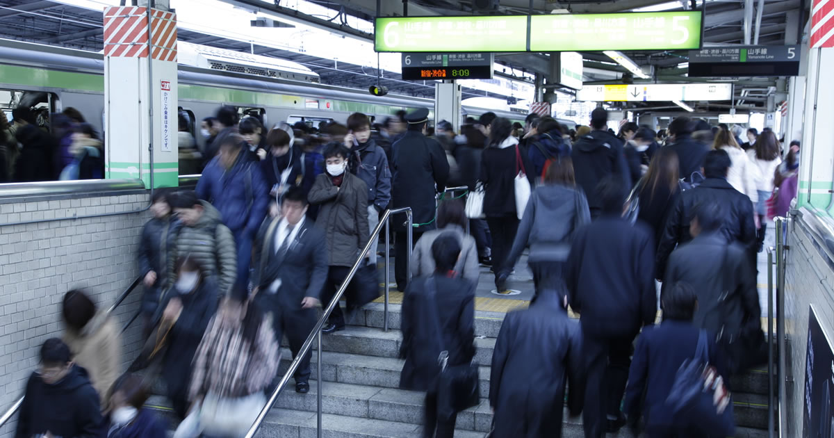 満員電車に“時差Biz”は焼け石に水、「混雑料金」導入で解消を