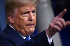 トランプ氏「子供はコロナに免疫」、FBとツイッターが動画削除
