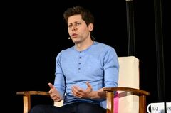 オープンAI、アルトマン氏が「逆クーデター」も