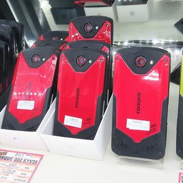 人気タフネススマホが7980円！ 「TORQUE G02」の中古が大量入荷