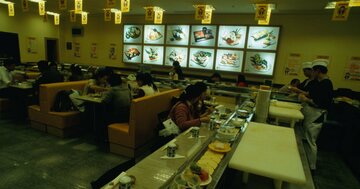 中国の「偽装日本ブランド店」が処理水問題で看板すり替え!変な日本語が残る店も…