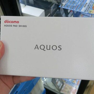 訳ありだが安い！ 通話できる7型AQUOSタブが2.5万円
