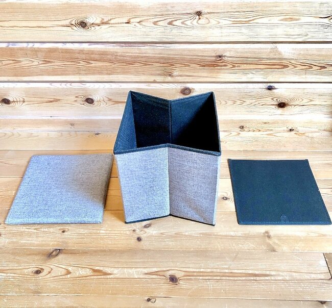 マンガが50冊も入った…!ダイソーの“座れる収納ボックス”優秀すぎて買い足したい!「ズボラお片付けに良き」「むっちゃ便利でありがてぇ…」