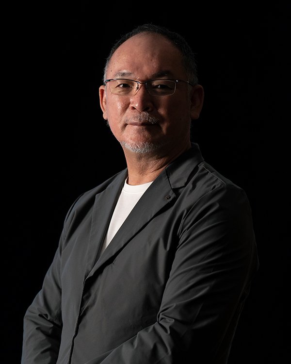 山井 太
