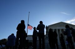 トランプ氏「遅滞なく行動を」 最高裁判事後任人事で