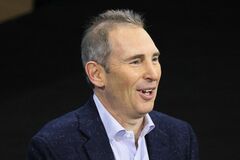 アマゾンCEO、人員削減前の「大量採用を後悔せず」