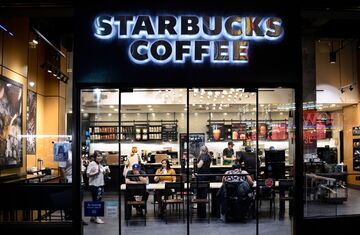 新型コロナ最前線、スタバ店舗スタッフの奮闘