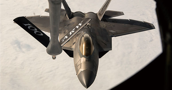 F2後継戦闘機の選定次第で自衛隊の 米軍下請け化 が進む Inside Enterprise ダイヤモンド オンライン F2後継戦闘機の選定次第で自衛隊の 米軍下請け化 が進む Inside Enterprise ダイヤモンド オンライン