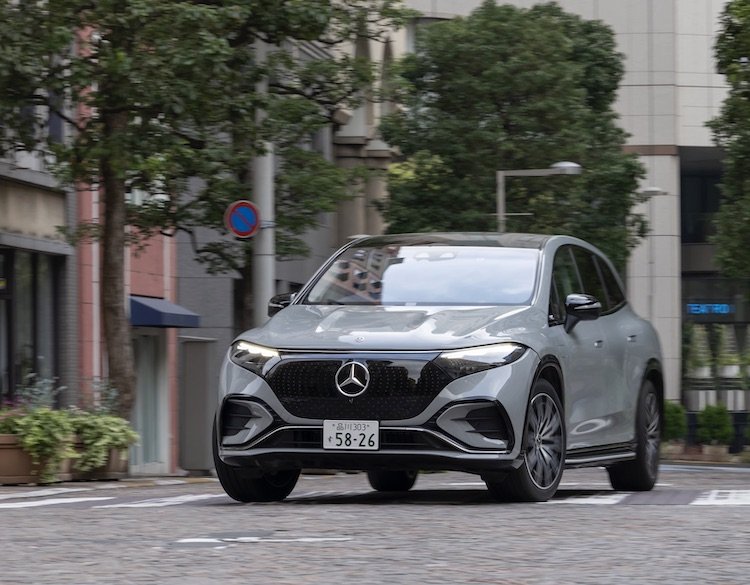 メルセデス・ベンツのEV「EQS SUV」試乗記、スムーズな走りが魅力だが“注意点”も…