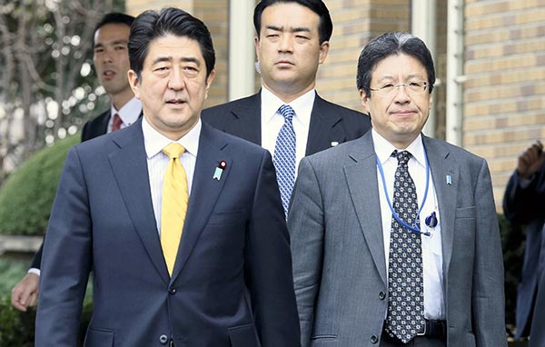 アベノミクス教育無償化で迷走の裏に「首相側近」の独断