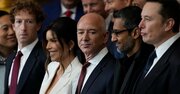 ベゾス氏とブルーオリジン、トランプ・マスク対立の隙を突く