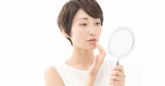 胃の疲れは口に出る？　口角の荒れに要注意！