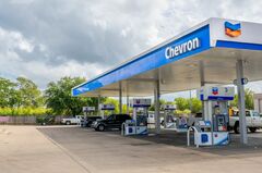 エクソンとシェブロンの買収、投資家が冷淡な訳