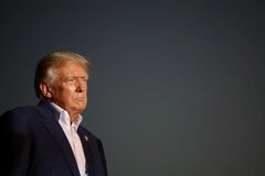 米議会襲撃の特別委、トランプ前大統領に召喚状