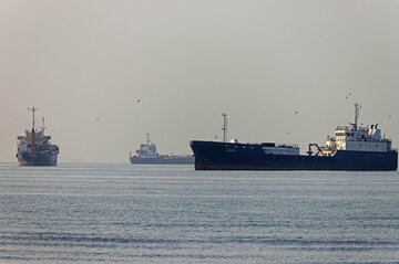 石油在庫の拡充急ぐ各国、価格高騰は長期化へ