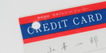 クレジットカード会社「JCB」の名前の由来とは？前身の「日本クレジットビューロー」からの歴史や、東京ディズニーランドとの関係性などを詳しく解説！