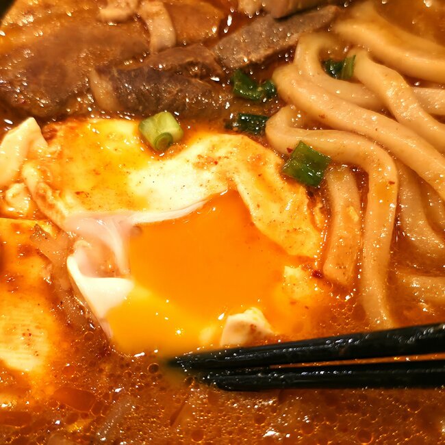 「全人類食べて欲しい」ガストの“うま辛チゲ鍋”が何度でも食べたくなるくらい美味しい！「多分過去一うまい」「また食べたい」