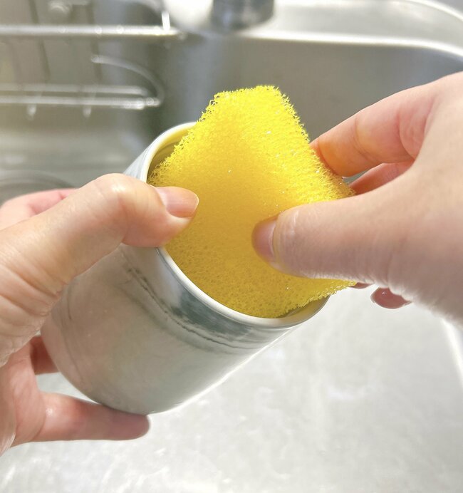 家中のハンドソープ入れにしたい…!ニトリの“高級感たっぷりボトル”がまるでホテルみたい!「友人宅のマネして買いました」「洗面所がおしゃれになった」