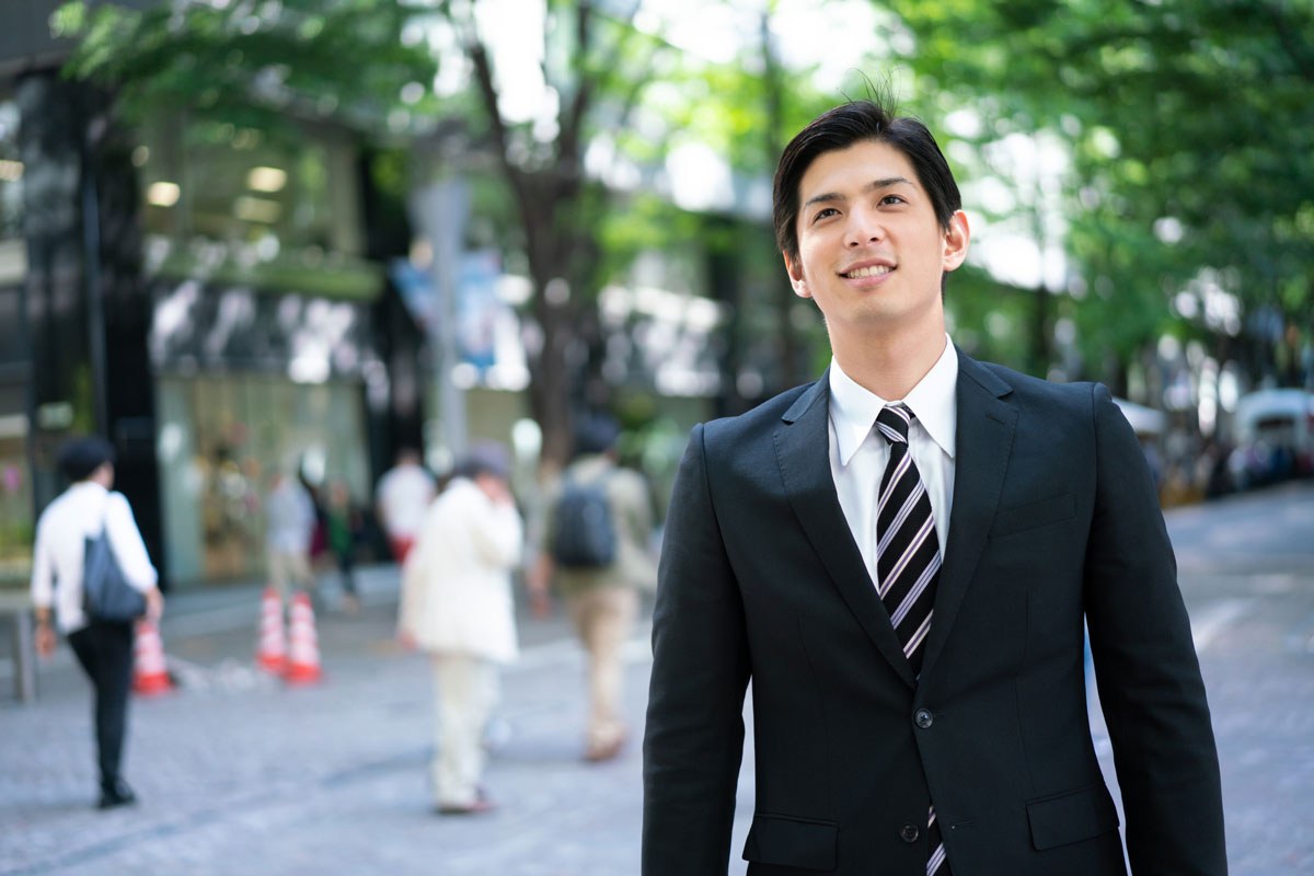 自ら積極的にブレる人、つまり試行錯誤を繰り返す人ほどビジネスで成功する人が多い。