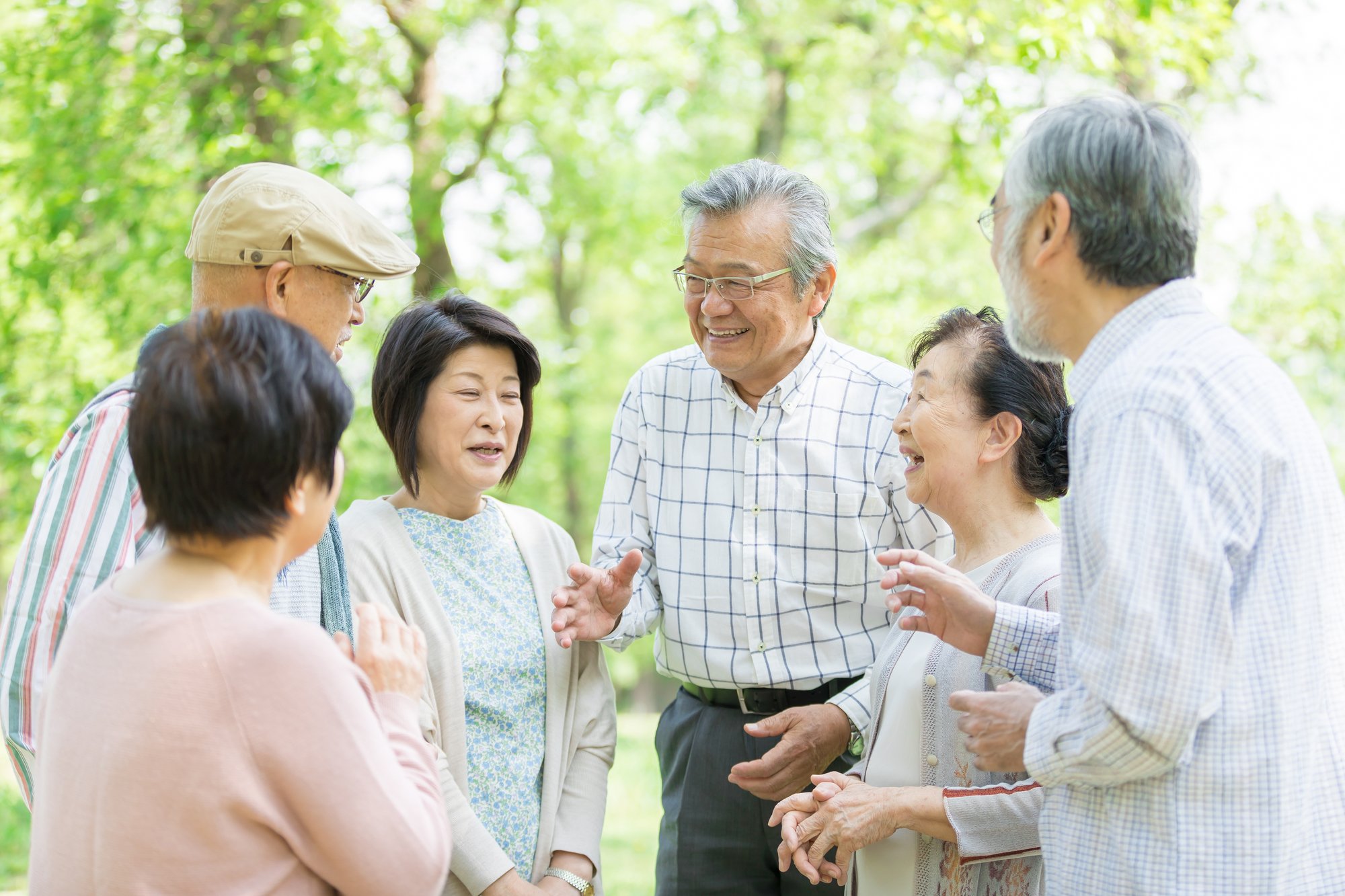 老後に「気づけば一人ぼっち」の悲哀…お金がなくても幸せになれる「友人作り」の始め方