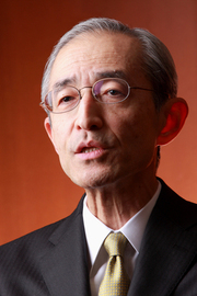 全国銀行協会会長 　平野信行　社外取締役の人材確保と運用には大きな課題