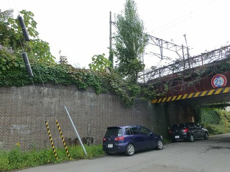 南小樽駅そばに残る橋梁